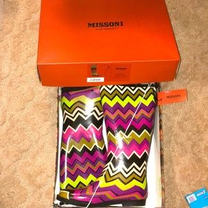 Missoni boots!! Rare find brand new w tags women 5.5-6
